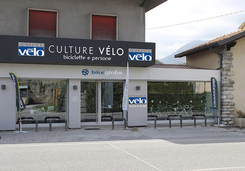 Ouverture du 1er magasin Cyclelab Italia
